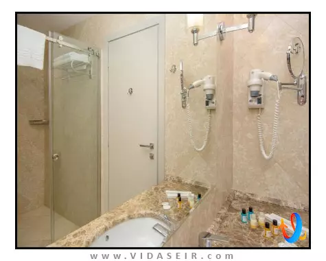 هتل-گرند-گلوریا-باتومی